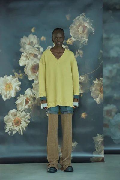 Look 24
